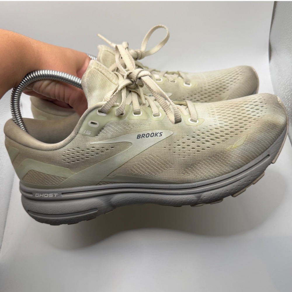 Brooks Ghost 15 Off White Running Shoes Sz Women's‎ 10 B Medium